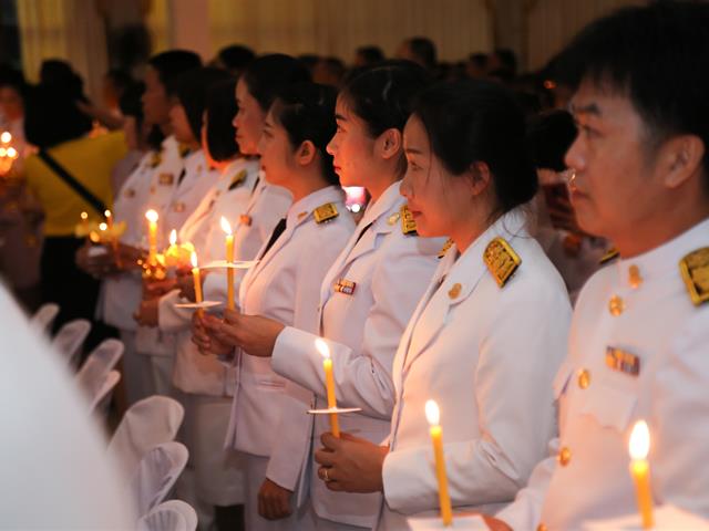 มหาวิทยาลัยพะเยา,ร่วมจุดเทียนเพื่อน้อมรำลึกในพระมหากรุณาธิคุณ,พระบาทสมเด็จพระบรมชนกาธิเบศรมหาภูมิพลอดุลยเดชมหาราชบรม,นาถบพิตร