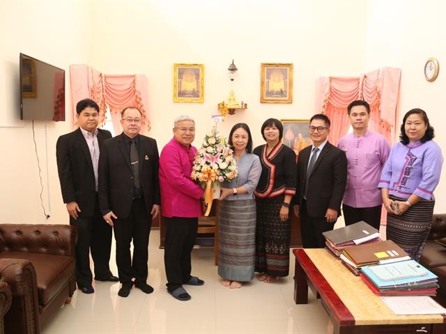 มหาวิทยาลัยพะเยาแสดงความยินดี,ผู้ว่าราชการจังหวัดพะเยา,