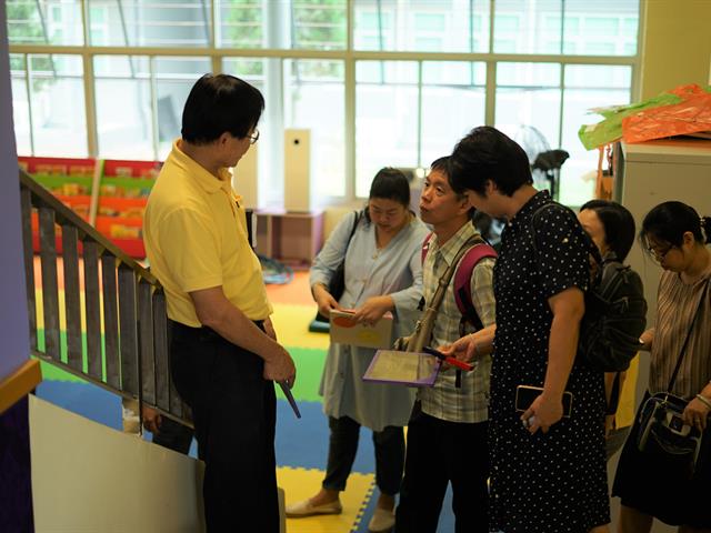โรงเรียนสาธิตม.พะเยา,ต้อนรับคณะวิทยาศาสตร์,มพ.,เข้าศึกษาดูงานโครงการมหาวิทยาลัยเด็ก
