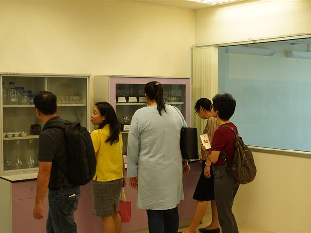 โรงเรียนสาธิตม.พะเยา,ต้อนรับคณะวิทยาศาสตร์,มพ.,เข้าศึกษาดูงานโครงการมหาวิทยาลัยเด็ก