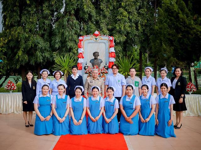 คณะพยาบาลศาสตร์,ม.พะเยา,ร่วมพิธีถวายเครื่องราชสักการะสมเด็จพระศรีนครินทราบรมราชชนนี,เนื่องในวันพยาบาลแห่งชาติ,21,ตุลาคม,ณ,วิทยาลัยพยาบาลบรมราชชนนี,พะเยา