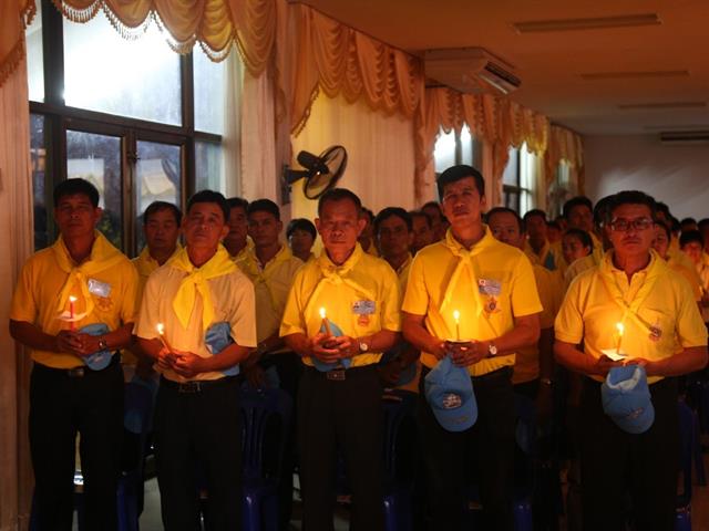 มหาวิทยาลัยพะเยา,ร่วมพิธี,จุดเทียนเพื่อน้อมรำลึก,ในหลวงรัชกาลที่,5,