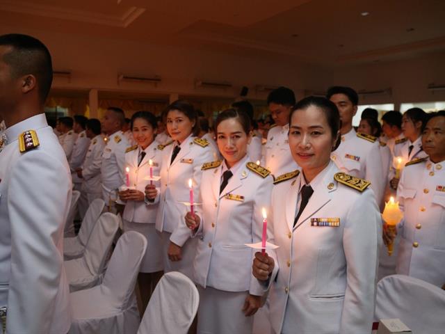 มหาวิทยาลัยพะเยา,ร่วมพิธี,จุดเทียนเพื่อน้อมรำลึก,ในหลวงรัชกาลที่,5,