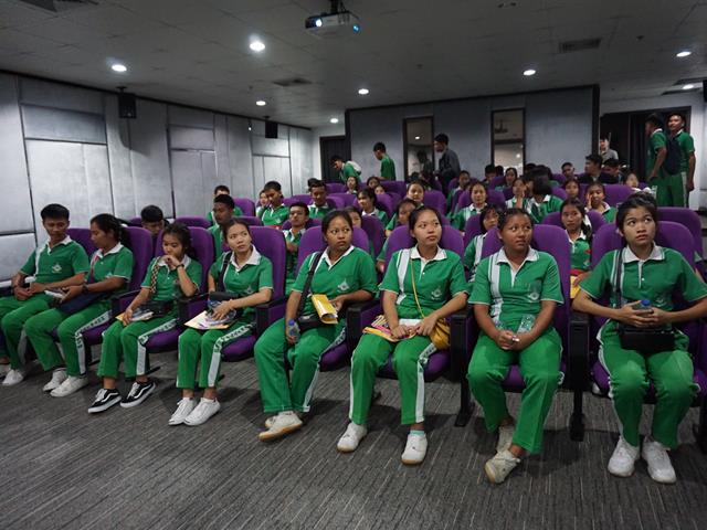 ศูนย์บรรณสารและการเรียนรู้,ต้อนรับคณะศึกษาดูงาน,จากโรงเรียนฮอดพิทยาคม,จังหวัดเชียงใหม่