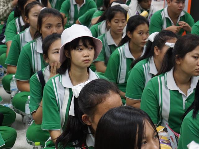 ศูนย์บรรณสารและการเรียนรู้,ต้อนรับคณะศึกษาดูงาน,จากโรงเรียนฮอดพิทยาคม,จังหวัดเชียงใหม่