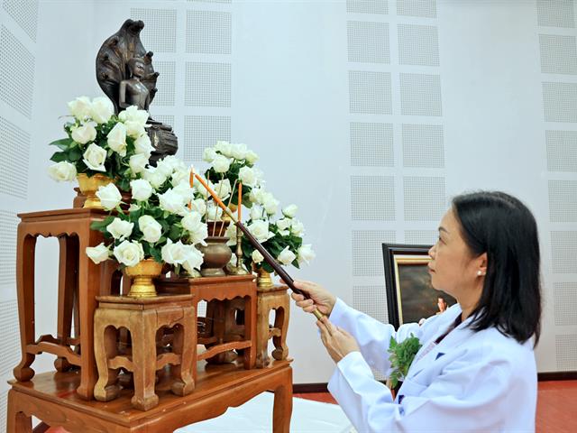 คณะทันตแพทยศาสตร์,มหาวิทยาลัยพะเยาจัดพิธีมอบเสื้อกาวน์แก่นิสิตทันตแพทย์,ชั้นปีที่,4