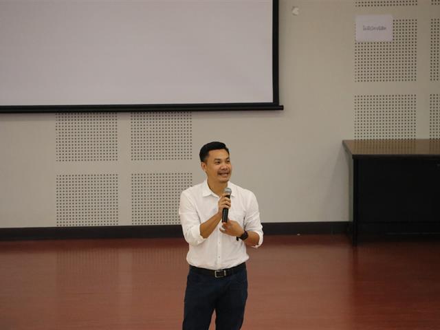 คณะวิทยาการจัดการและสารสนเทศศาสตร์,จัดโครงการปฐมนิเทศนิสิตฝึกงานและปัจฉิมนิสิต,เพื่อเตรียมความพร้อมให้กับนิสิตชั้นปีที่,4