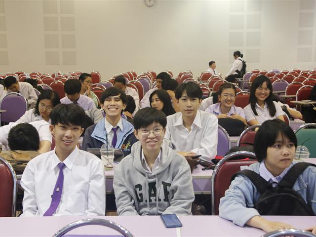 คณะเทคโนโลยีสารสนเทศและการสื่อสาร,มหาวิทยาลัยพะเยา,จัดโครงการ,Project,Day,ประจำปีการศึกษา,2562,เพื่อให้นิสิตได้ประยุกต์ใช้องค์ความรู้ที่ได้เรียนมา,ตลอด,4,ปี,เป็นเวทีสำหรับการเผยแพร่ผลงานโครงงาน