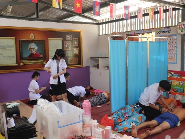 ออกหน่วยแพทย์อาสา,มหาวิทยาลัยพะเยา,ณ,ศูนย์การเรียนรู้ตำรวจตระเวนชายแดนอินทรีย์อาสา,บ้านห้วยปุ้ม