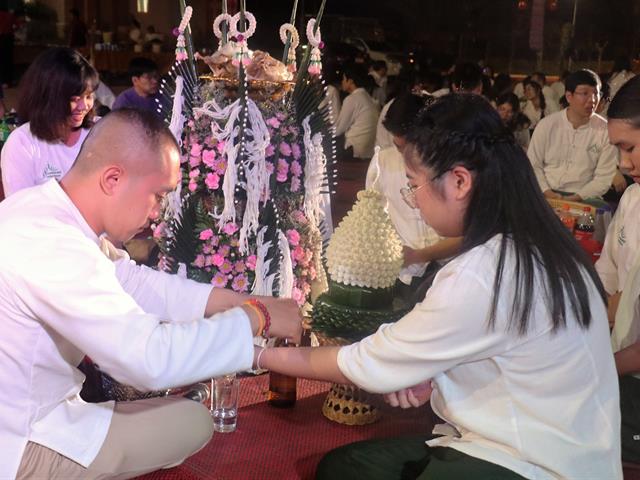 รองศาสตราจารย์,ดร.ปราโมทย์,วณิตย์ธนาคม,ร่วมโครงการผูกข้อต่อขวัญสานสัมพันธ์,พี่,น้องแพทย์พะเยา