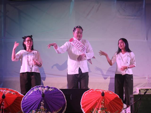 รองศาสตราจารย์,ดร.ปราโมทย์,วณิตย์ธนาคม,ร่วมโครงการผูกข้อต่อขวัญสานสัมพันธ์,พี่,น้องแพทย์พะเยา
