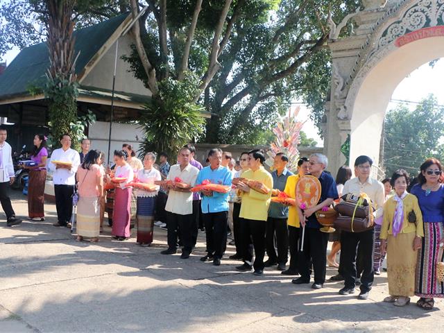 ศาสตราจารย์,นายแพทย์,วีระพล,จันทร์ดียิ่ง,ทอดกฐินวัดแม่กาห้วยเคียน,ร่วมกับศูนย์การแพทย์และโรงพยาบาลมหาวิทยาลัยพะเยา