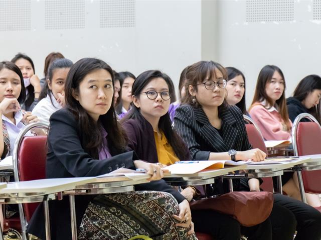 สาขาวิชาภาษาอังกฤษ,คณะศิลปศาสตร์,จัดโครงการปฐมนิเทศและปัจฉิมนิเทศนิสิตฝึกงานและสหกิจศึกษา
