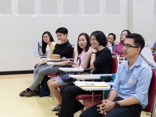 สาขาวิชาภาษาอังกฤษ,คณะศิลปศาสตร์,จัดโครงการปฐมนิเทศและปัจฉิมนิเทศนิสิตฝึกงานและสหกิจศึกษา