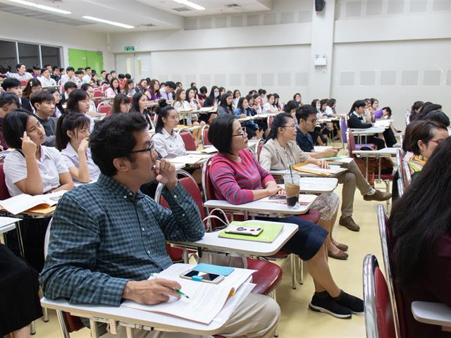 สาขาวิชาภาษาอังกฤษ,คณะศิลปศาสตร์,จัดโครงการปฐมนิเทศและปัจฉิมนิเทศนิสิตฝึกงานและสหกิจศึกษา