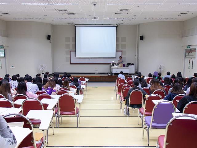 สาขาวิชาภาษาอังกฤษ,คณะศิลปศาสตร์,จัดโครงการปฐมนิเทศและปัจฉิมนิเทศนิสิตฝึกงานและสหกิจศึกษา