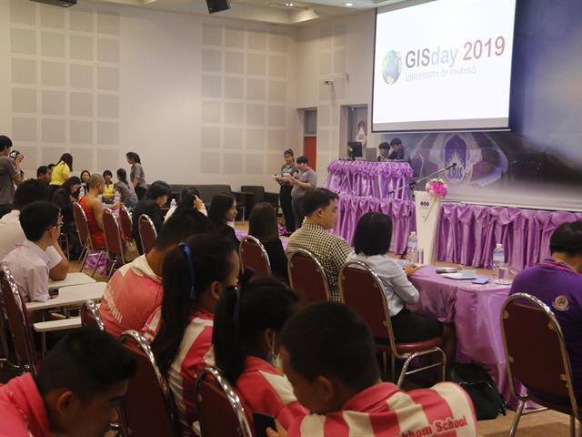สาขาวิชาภูมิสารสนเทศศาสตร์,คณะเทคโนโลยีสารสนเทศและการสื่อสาร,จัดโครงการบริการวิชาการ,เทคโนโลยีภูมิสารสนเทศสู่เยาวชนท้องถิ่น,ปีที่,2,หรือ,GIS,Day,2019,ถ่ายทอดความรู้แก่เยาวชนในท้องถิ่นให้เห็นถึงความก้าวหน้าวิทยาการด้านเทคโนโลยีภูมิสารสนเทศ