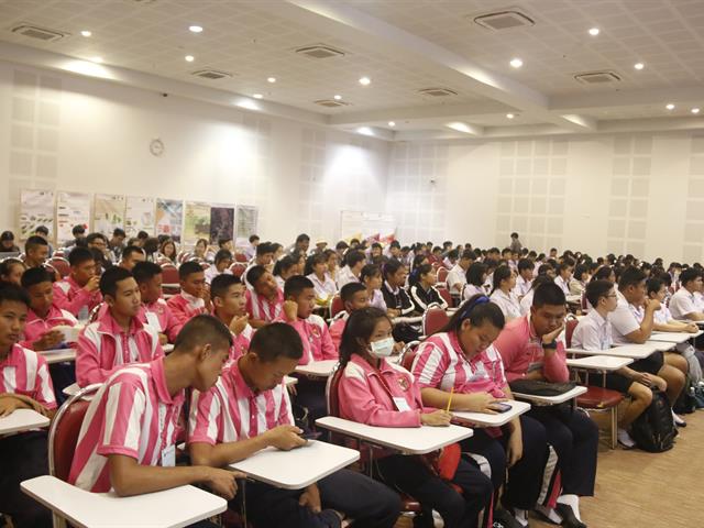 สาขาวิชาภูมิสารสนเทศศาสตร์,คณะเทคโนโลยีสารสนเทศและการสื่อสาร,จัดโครงการบริการวิชาการ,เทคโนโลยีภูมิสารสนเทศสู่เยาวชนท้องถิ่น,ปีที่,2,หรือ,GIS,Day,2019,ถ่ายทอดความรู้แก่เยาวชนในท้องถิ่นให้เห็นถึงความก้าวหน้าวิทยาการด้านเทคโนโลยีภูมิสารสนเทศ