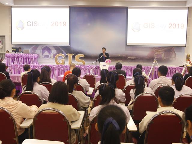 สาขาวิชาภูมิสารสนเทศศาสตร์,คณะเทคโนโลยีสารสนเทศและการสื่อสาร,จัดโครงการบริการวิชาการ,เทคโนโลยีภูมิสารสนเทศสู่เยาวชนท้องถิ่น,ปีที่,2,หรือ,GIS,Day,2019,ถ่ายทอดความรู้แก่เยาวชนในท้องถิ่นให้เห็นถึงความก้าวหน้าวิทยาการด้านเทคโนโลยีภูมิสารสนเทศ