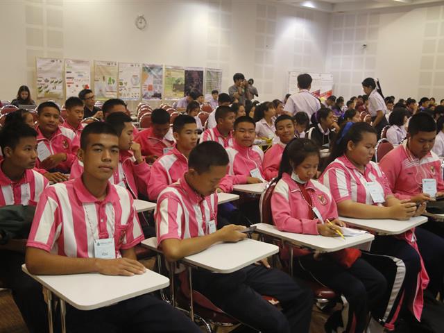 สาขาวิชาภูมิสารสนเทศศาสตร์,คณะเทคโนโลยีสารสนเทศและการสื่อสาร,จัดโครงการบริการวิชาการ,เทคโนโลยีภูมิสารสนเทศสู่เยาวชนท้องถิ่น,ปีที่,2,หรือ,GIS,Day,2019,ถ่ายทอดความรู้แก่เยาวชนในท้องถิ่นให้เห็นถึงความก้าวหน้าวิทยาการด้านเทคโนโลยีภูมิสารสนเทศ