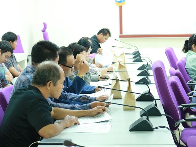 ศูนย์เทคโนโลยีชีวภาพเกษตร มหาวิทยาลัยเกษตรศาสตร์ ร่วมกับสำนักงานพัฒนาการวิจัยการเกษตร (องค์การมหาชน) หรือ สวก. ร่วมกับคณะเกษตรศาสตร์ และทรัพยากรธรรมชาติ มหาวิทยาลัยพะเยา ได้ร่วมดำเนินการประชุมเพื่อรับฟังข้อคิดเห็น และข้อมูลทำแผนงาน ศึกษา ทบทวนเพื่อกำหนดยุทธศาสตร์การวิจัยการเกษตรรายสินค้า : พืชไร่เศรษฐกิจ (ภาคเหนือตอนบน)