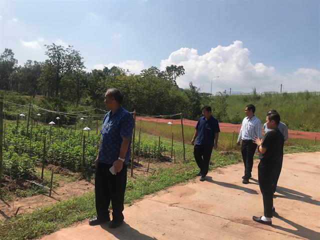 คณะผู้บริหารองค์การบริหารจังหวัดแพร่ เข้าเยี่ยมชมศูนย์ศึกษาเศรษฐกิจพอเพียงการเกษตรและความอยู่รอดของมนุษยชาติ มหาวิทยาลัยพะเยา