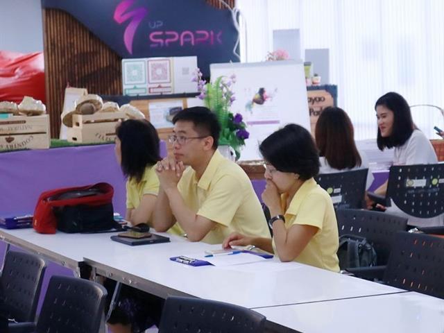นิทรรศการวิทยาศาสตร์เครื่องสำอาง มหาวิทยาลัยพะเยา ครั้งที่ 2 นิทรรศการวิทยาศาสตร์เครื่องสำอาง มหาวิทยาลัยพะเยา ครั้งที่ 2 สัมผัสแห่งสี (UP COSMETIC AND AESTHETIC EXHIBITION 2nd “color sensation”