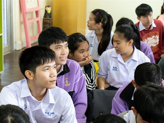 คณะผู้บริหารคณะศิลปศาสตร์ ลงพื้นที่สร้างความร่วมมือกับโรงเรียนในการพัฒนาศักยภาพผู้เรียน ระดับมัธยมศึกษา เพื่อการศึกษาต่อในมหาวิทยาลัยพะเยา ณ โรงเรียนพานพิทยาคม