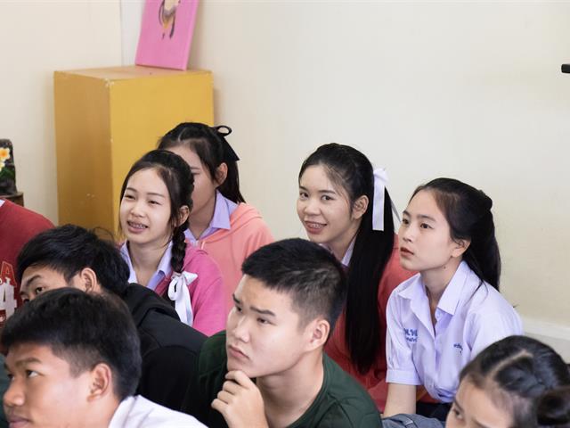 คณะผู้บริหารคณะศิลปศาสตร์ ลงพื้นที่สร้างความร่วมมือกับโรงเรียนในการพัฒนาศักยภาพผู้เรียน ระดับมัธยมศึกษา เพื่อการศึกษาต่อในมหาวิทยาลัยพะเยา ณ โรงเรียนพานพิทยาคม