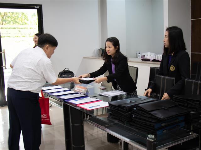 คณะศิลปศาสตร์จัดโครงการ ประชุมบุคลากรคณะศิลปศาสตร์ ครั้งที่ 1/2563 และ อบรมเกณฑ์มาตรฐานหลักสูตร AUN QA