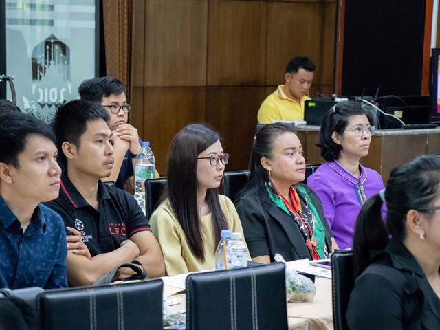 คณะศิลปศาสตร์จัดโครงการ ประชุมบุคลากรคณะศิลปศาสตร์ ครั้งที่ 1/2563 และ อบรมเกณฑ์มาตรฐานหลักสูตร AUN QA