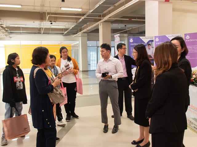 คณะศิลปศาสตร์เข้าร่วมจัดบูธนิทรรศการ โครงการ ผู้บริหารสถานศึกษาและอาจารย์แนะแนว เยี่ยมชมมหาวิทยาลัยพะเยา