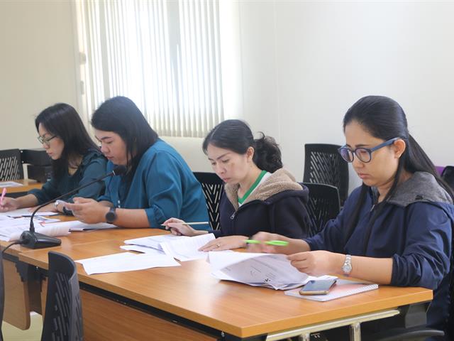 รองศาสตราจารย์ ดร.ปราโมทย์ วณิตย์ธนาคม รองคณบดี ฝ่ายวิชาการและบริหาร คณะแพทยศาสตร์ ได้เล็งเห็นถึงความสำคัญของการบริหารความเสี่ยง จึงจัดประชุมขึ้น