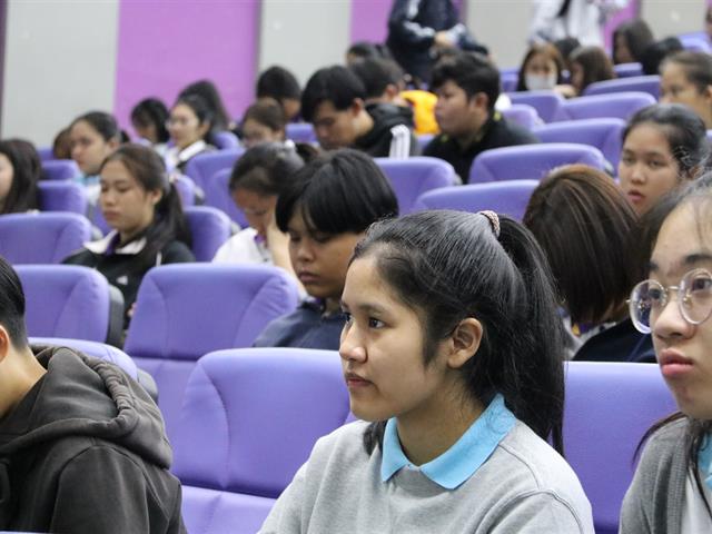 การเงินและการธนาคาร_คณะวิทยาการจัดการและสารสนเทศศาสตร์