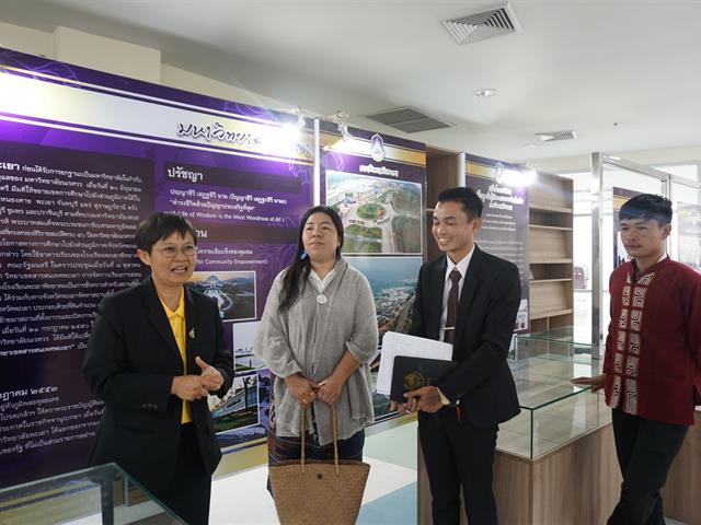 สาธารณรัฐประชาธิปไตยประชาชนลาว