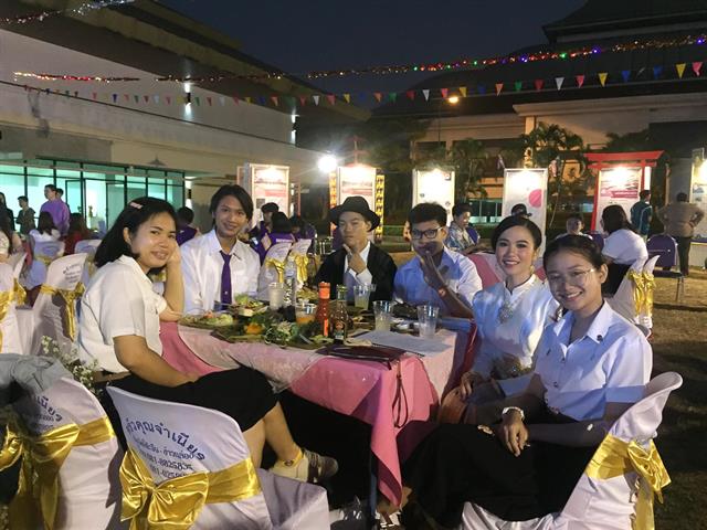 คณะศิลปศาสตร์ร่วมจัดนิทรรศการในโครงการ ชมรมภาษาและวัฒนธรรมนานาชาติ และ โครงการ International Awareness and Mobility เพื่อก้าวสู่ความเป็นสากล