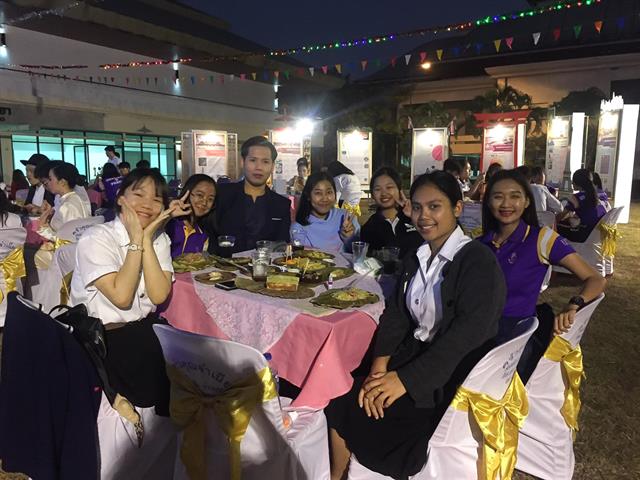 คณะศิลปศาสตร์ร่วมจัดนิทรรศการในโครงการ ชมรมภาษาและวัฒนธรรมนานาชาติ และ โครงการ International Awareness and Mobility เพื่อก้าวสู่ความเป็นสากล