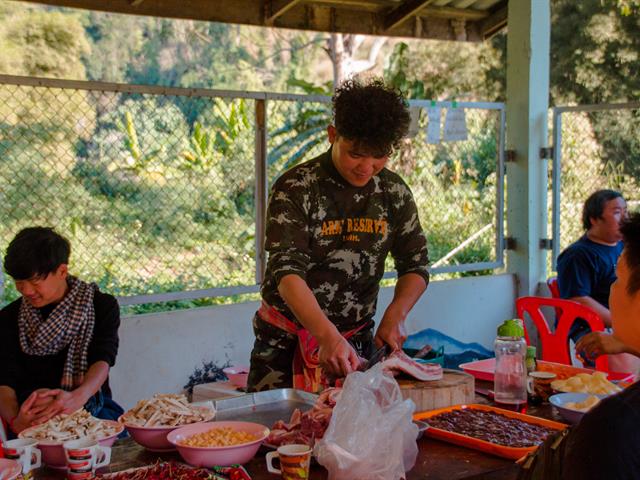 หน่วยกิจการนิสิตคณะศิลปศาสตร์ร่วมกับสโมสรนิสิตคณะศิลปศาสตร์ จัดโครงการค่ายศิลป์ฯ อาสาคนทำดี