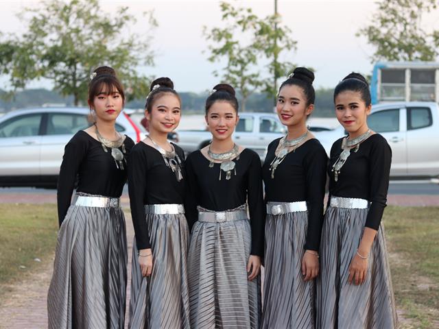 MissParadise(ประเภทสอง)_การจัดการแฟร์ครั้งที่16_มหาวิทยาลัยพะเยา