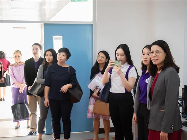 คณะศิลปศาสตร์ ให้การต้อนรับ WIN Education Group
