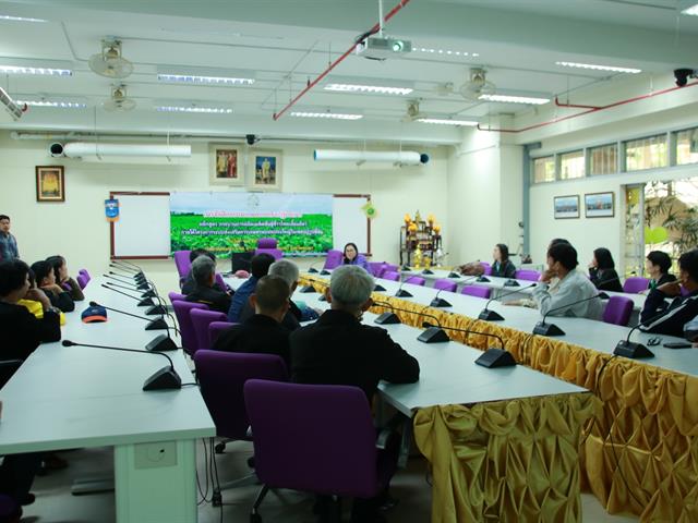 คณะเกษตรศาสตร์และทรัพยากรธรรมชาติ ม.พะเยา ร่วมกับสำนักงานการปฏิรูปที่ดินจังหวัดพะเยา ดำเนินจัดฝึกอบรม หลักสูตร " กระบวนการผลิตเมล็ดพันธุ์ข้าวโพดเลี้ยงสัตว์ "