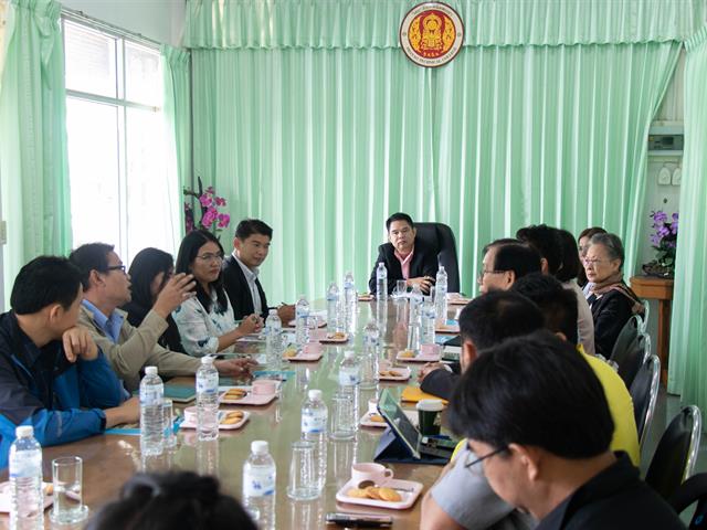 คณะผู้บริหารคณะศิลปศาสตร์ ร่วมหารือกับคณะผู้บริหารวิทยาลัยเทคนิคพะเยา เพื่อหาแนวทางการจัดทำหลักสูตรพัฒนาภาษา (ระยะสั้น) สำหรับสายวิชาชีพ