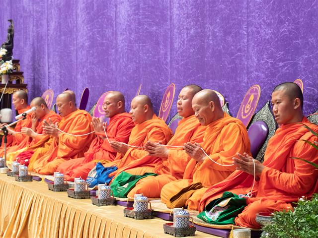 คณะศิลปศาสตร์ร่วมทำบุญมหาวิทยาลัยพะเยา เนื่องในโอกาสวันขึ้นปีใหม่ พุทธศักราช ๒๕๖๓