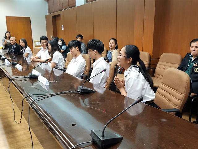 คณะแพทยศาสตร์ มหาวิทยาลัยพะเยา ได้เข้าร่วมพิธีมอบทุนการศึกษามูลนิธิทุนแพทย์เพื่อปวงประชา ณ คณะแพทยศาสตร์ มหาวิทยาลัยเชียงใหม่ 