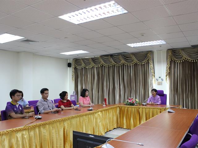 ผู้อำนวยการศูนย์บรรณสารและการเรียนรู้ 