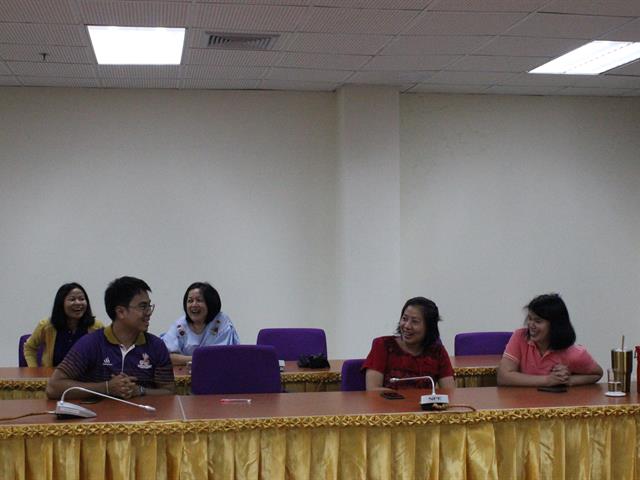 ผู้อำนวยการศูนย์บรรณสารและการเรียนรู้ 