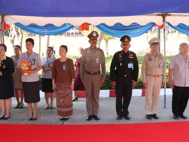 อธิการบดี มหาวิทยาลัยพะเยา รองศาสตราจารย์ ดร. สุภกร พงศบางโพธิ์ พร้อมด้วยคณะผู้บริหาร เจ้าหน้าที่ และนิสิตมหาวิทยาลัยพะเยา เข้าเฝ้ารับและส่งเสด็จ สมเด็จพระเจ้าน้องนางเธอ เจ้าฟ้าจุฬาภรวลัยลักษณ์ อัครราชกุมารี กรมพระศรีสวางควัฒนวรขัตติยราชนารี เสด็จเยี่ยมหน่วยแพทย์ พอ.สว. 