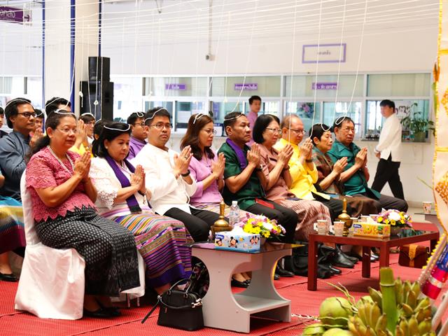 มหาวิทยาลัยพะเยา จัดพิธีทำบุญเนื่องในวันขึ้นปีใหม่ ประจำปี 2563 “ฮ่วมบุญ ขึ้นปี๋ใหม่ ฮ้อยดวงใจ จาว ม.พะเยา”