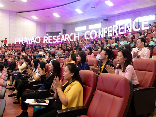 คณะศิลปศาสตร์เข้าร่วมจัดบูธนิทรรศการ “1 คณะ 1 สัญลักษณ์ความสำเร็จ”  ณ อาคาร 99 ปี พระอุบาลีคุณูปมาจารย์ (ปวง ธมฺมปญฺโญ) มหาวิทยาลัยพะเยา