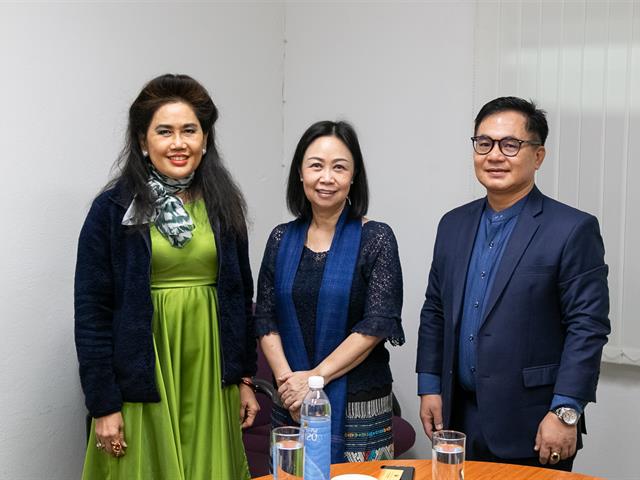 มหาวิทยาลัยพะเยา ต้อนรับ กงสุลกิตติมศักดิ์สาธารณรัฐกาน่า ประจําประทศไทย และคณะผู้บริหารจากมูลนิธินาคราชนคร และบริษัท Digital Work Force Asia